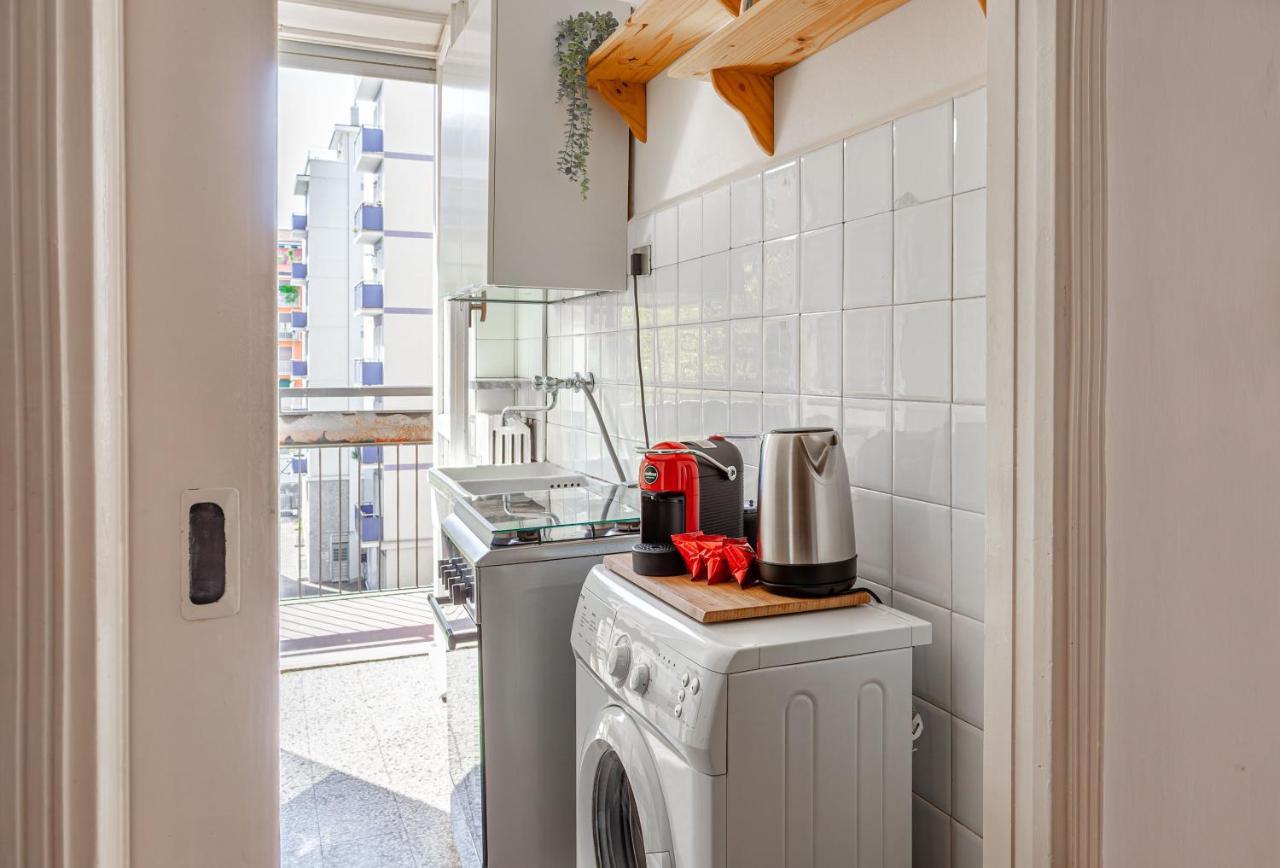 Apartament Cozy Cityscape - Quartiere Ortica Mediolan Zewnętrze zdjęcie